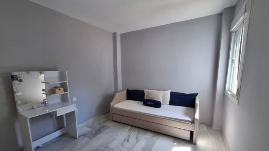 2 bedrooms apartment for sale , Nueva Andalucia, Spain No. 641 № 8