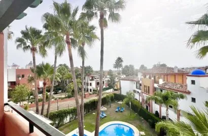 3 bedrooms duplex for sale , Estepona, Spain No. 498