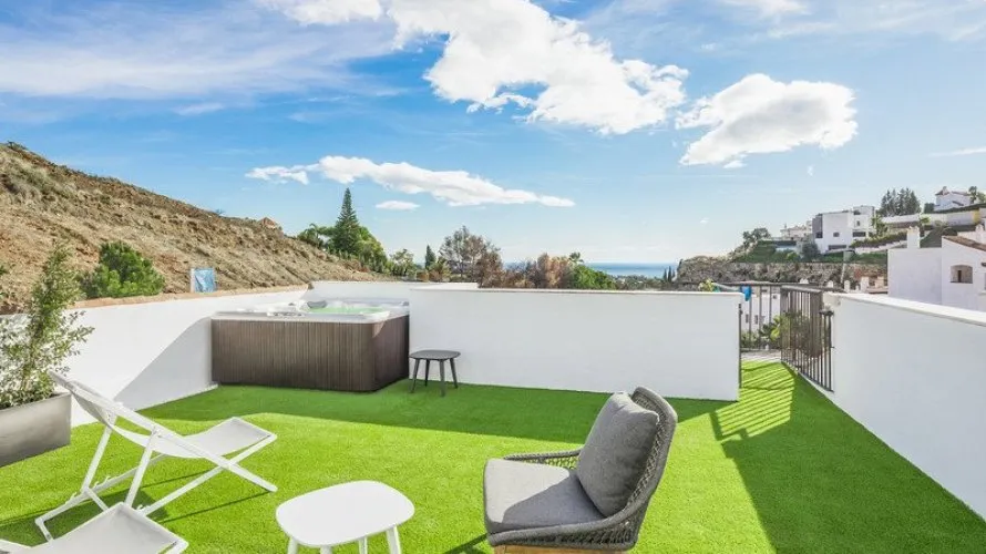 2 bedrooms apartment for sale , Benahavis, Spain No. 290 № 19