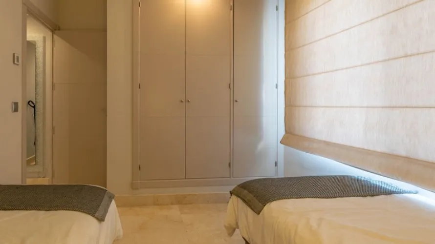 3 bedrooms apartment for sale , Nueva Andalucia, Spain No. 512 № 19