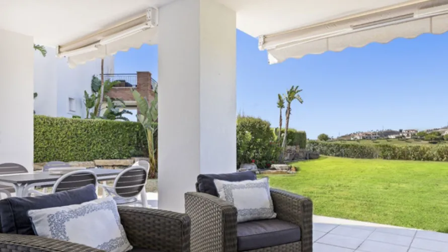 3 bedrooms apartment for sale , Cortes (San Pedro De Alcantara), Spain No. 656 № 5