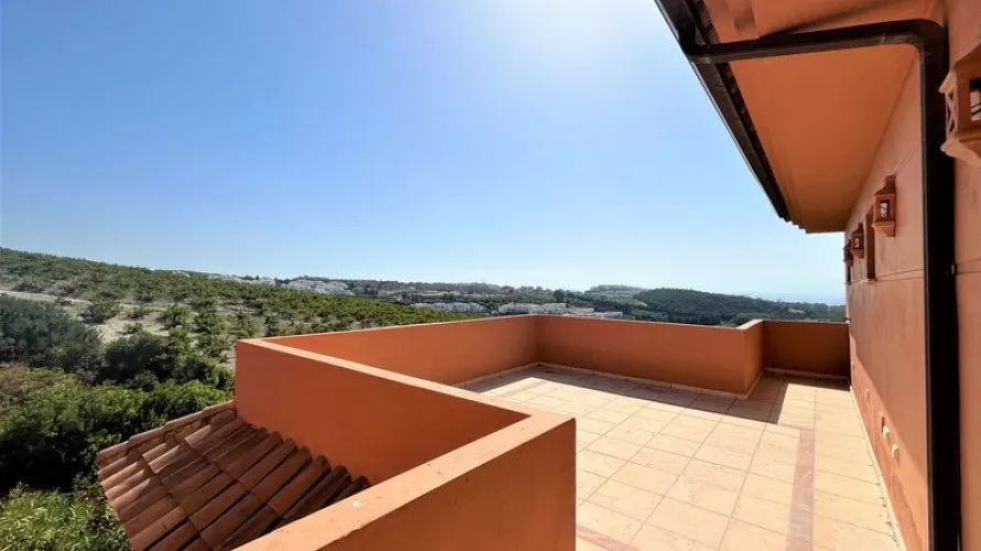 3 bedrooms penthouse for sale , Casares, Spain No. 553 № 14