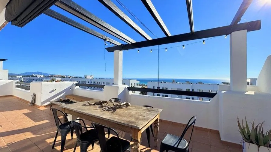 3 bedrooms penthouse for sale , Casares, Spain No. 579 № 25