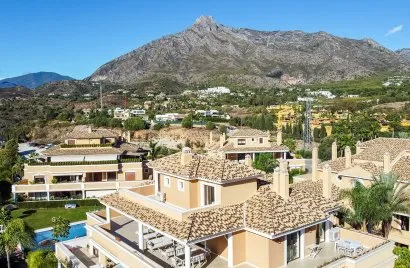 4 bedrooms duplex for sale , Marbella, Spain No. 177