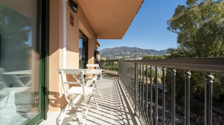 2 bedrooms apartment for sale , Fuengirola, Spain No. 441 № 13