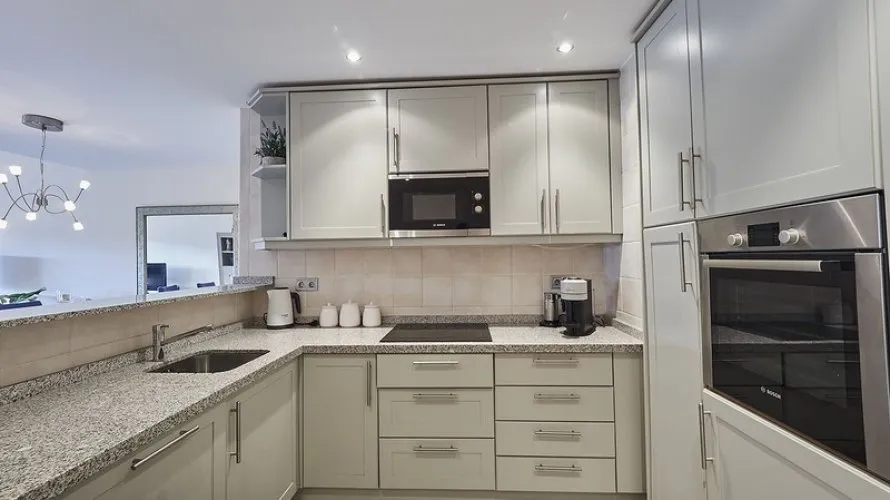 2 bedrooms apartment for sale , Marbella, Spain No. 716 № 11