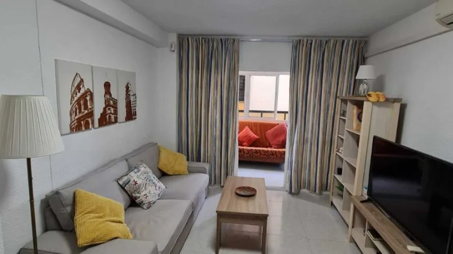 2 bedrooms apartment for sale , Fuengirola, Spain No. 455 № 21