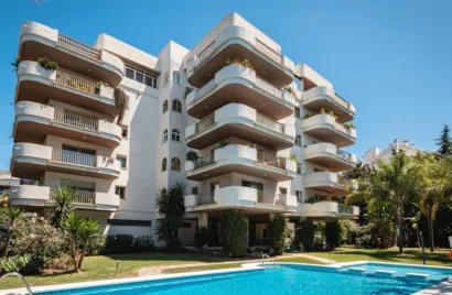 2 bedrooms apartment for sale , Nueva Andalucia, Spain No. 619