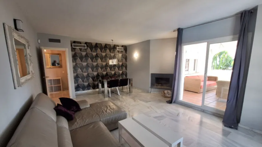 2 bedrooms apartment for sale , Nueva Andalucia, Spain No. 641 № 12