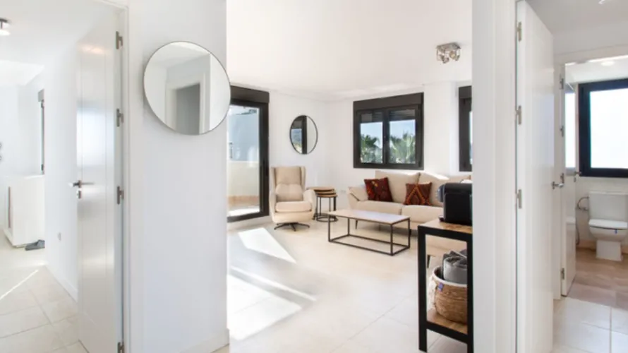 2 bedrooms duplex for sale , Estepona, Spain No. 695 № 7