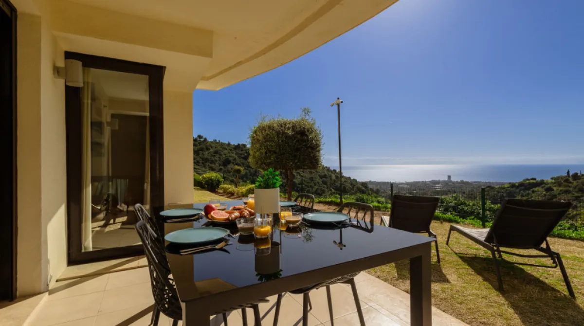 2 bedrooms apartment for sale , Marbella, Spain No. 684