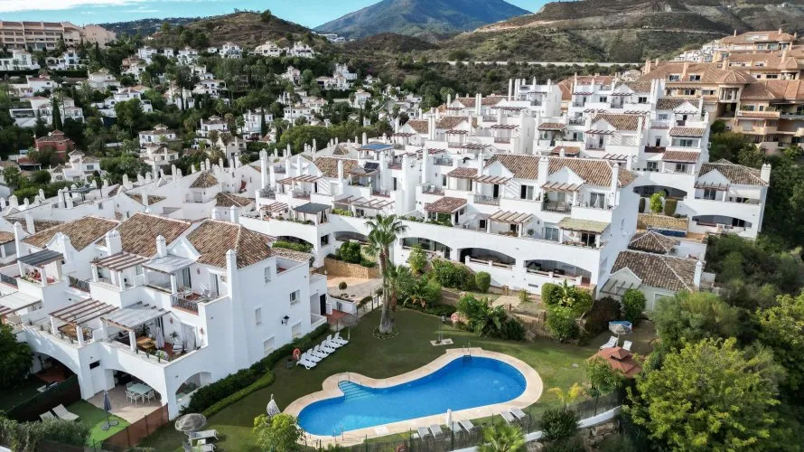 4 bedrooms duplex for sale , Marbella, Spain No. 175