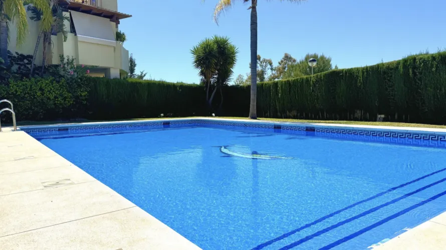 3 bedrooms apartment for sale , Estepona, Spain No. 491 № 17
