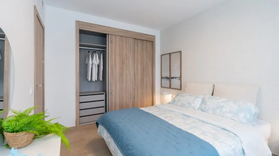 2 bedrooms apartment for sale , Estepona, Spain No. 391 № 13