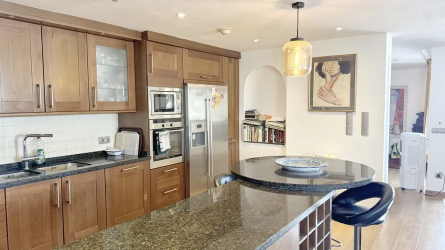 3 bedrooms apartment for sale , La Atalaya, Spain No. 452 № 12