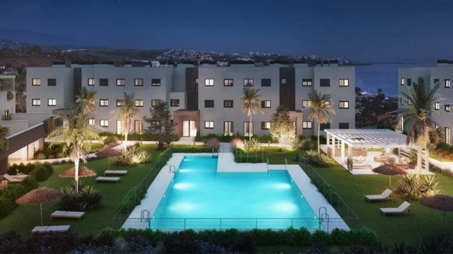 2 bedrooms apartment for sale , Estepona, Spain No. 637 № 10