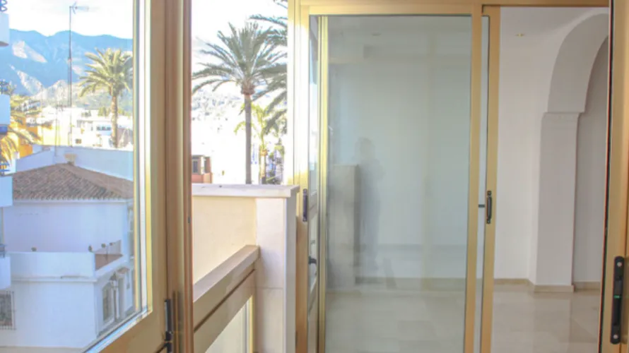 2 bedrooms apartment for sale , Marbella, Spain No. 668 № 11