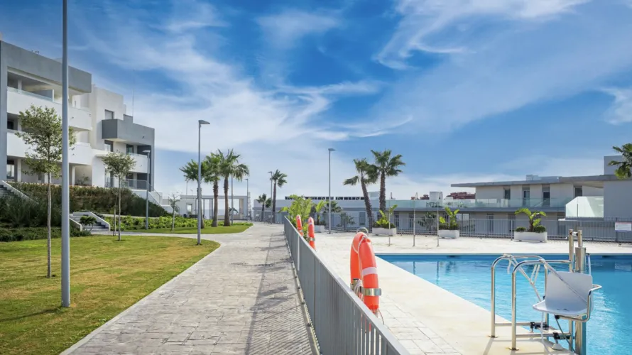 2 bedrooms penthouse for sale , Estepona, Spain No. 667 № 13