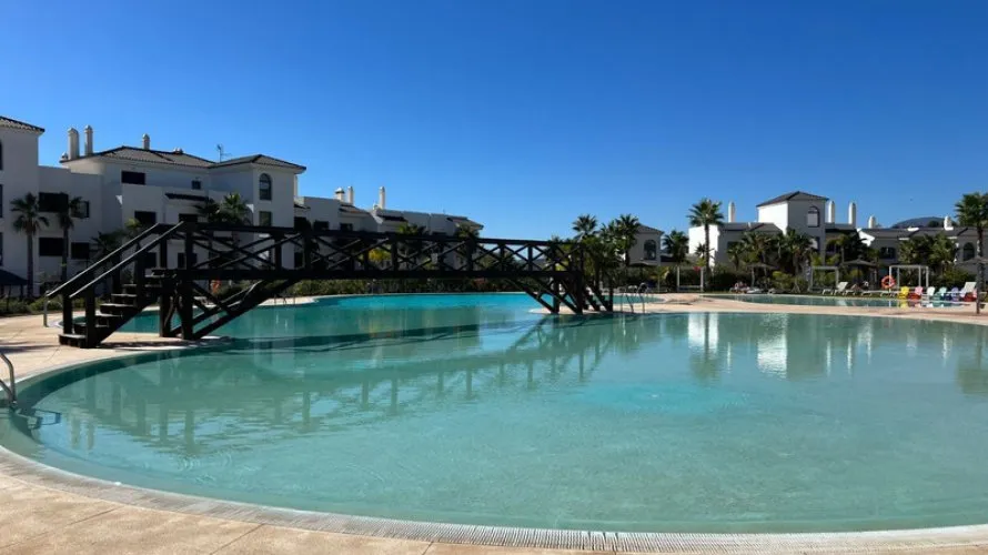 3 bedrooms duplex for sale , Estepona, Spain No. 525 № 13