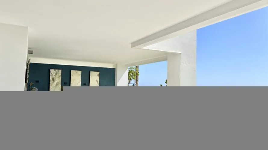 3 bedrooms apartment for sale , Estepona, Spain No. 710 № 20