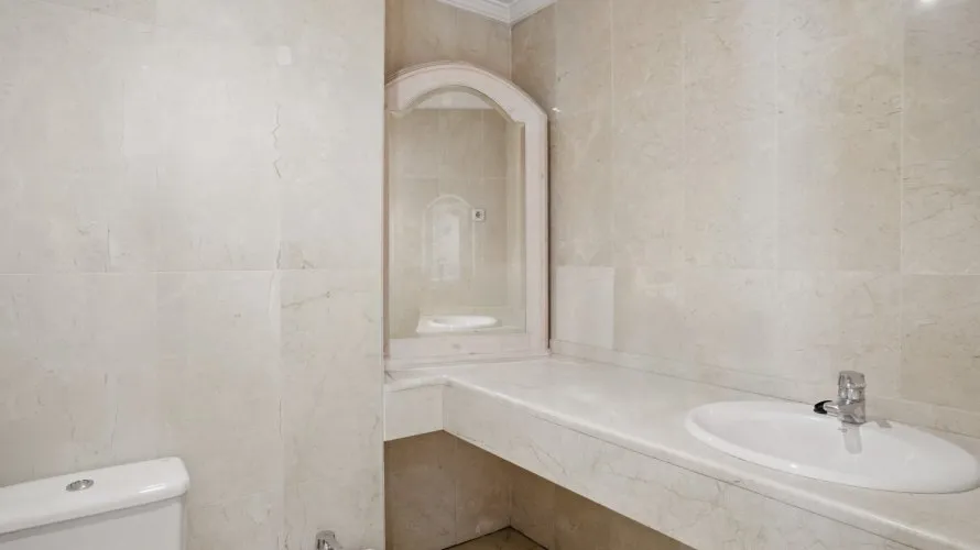 3 bedrooms apartment for sale , Marbella, Spain No. 699 № 10