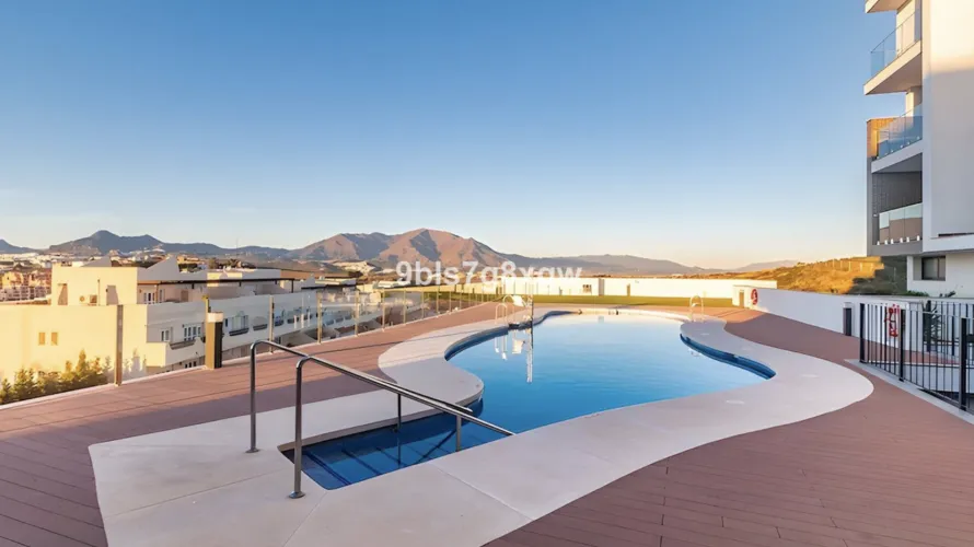 2 bedrooms penthouse for sale , Manilva, Spain No. 672 № 7