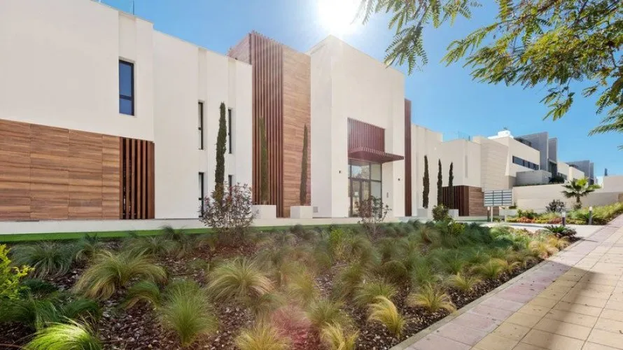 3 bedrooms apartment for sale , Estepona, Spain No. 295 № 22