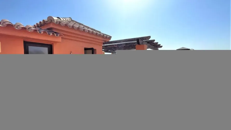 3 bedrooms penthouse for sale , Casares, Spain No. 553 № 2