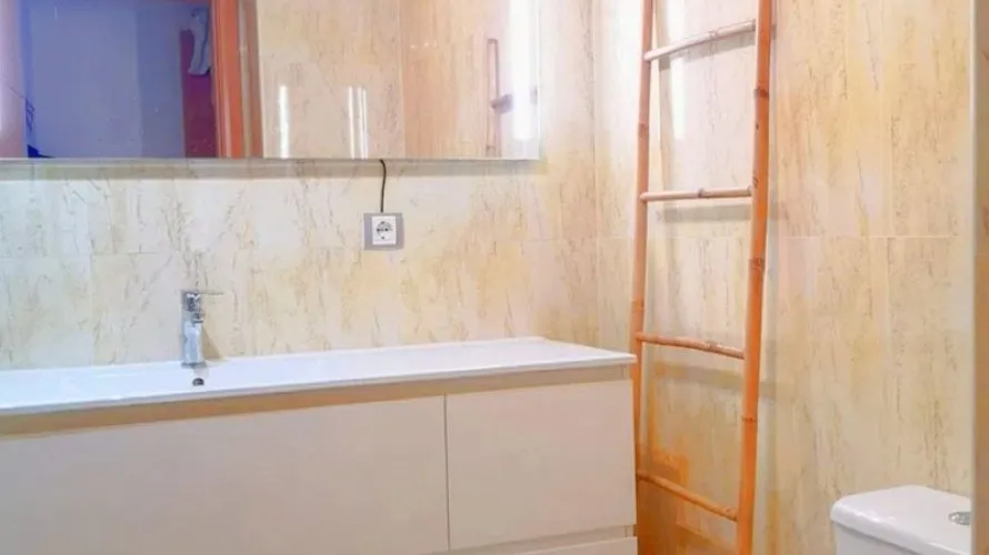 2 bedrooms penthouse for sale , Manilva, Spain No. 574 № 3