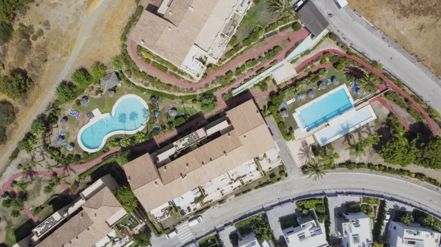 3 bedrooms apartment for sale , Estepona, Spain No. 473 № 8