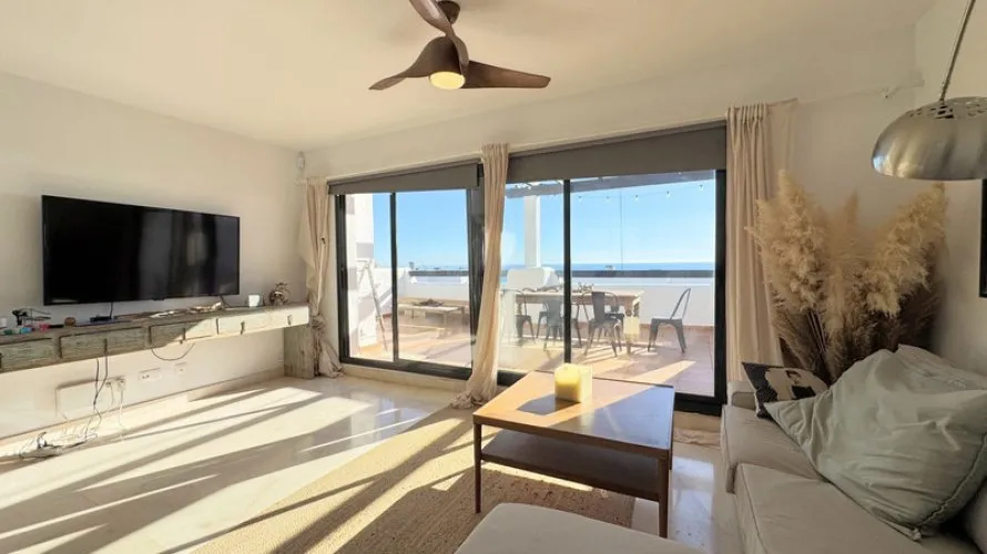 3 bedrooms penthouse for sale , Casares, Spain No. 579 № 14