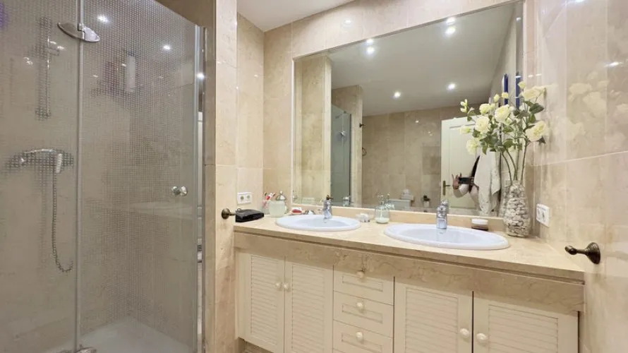 4 bedrooms duplex for sale , Casares, Spain No. 554 № 12