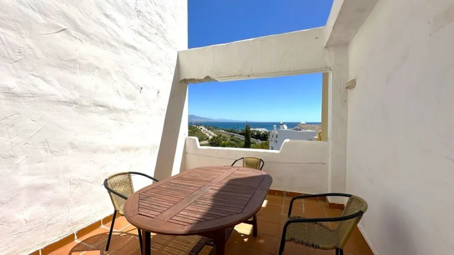 2 bedrooms apartment for sale , Casares, Spain No. 573 № 17