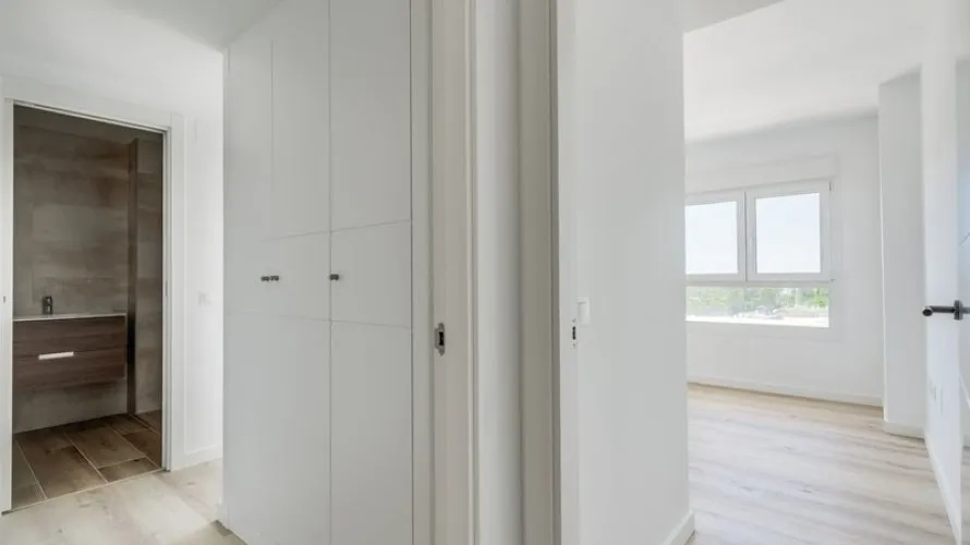 3 bedrooms apartment for sale , Nueva Andalucia, Spain No. 721 № 16