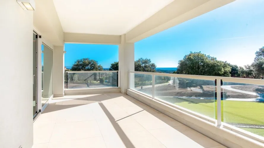 3 bedrooms apartment for sale , Sotogrande, Spain No. 151 № 10