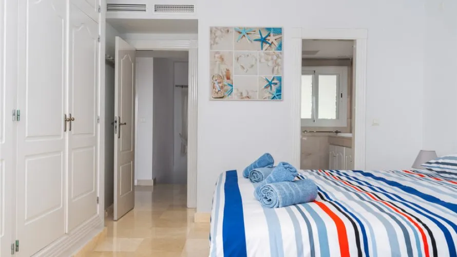 3 bedrooms duplex for sale , Estepona, Spain No. 347 № 27