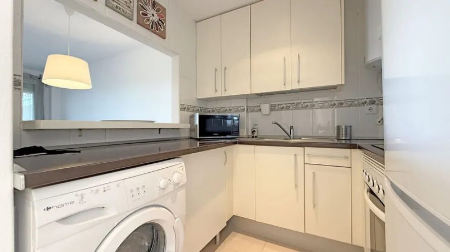 2 bedrooms apartment for sale , Casares, Spain No. 571 № 16