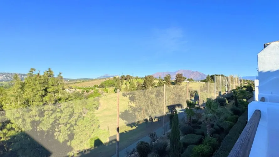 3 bedrooms penthouse for sale , Casares, Spain No. 579 № 8