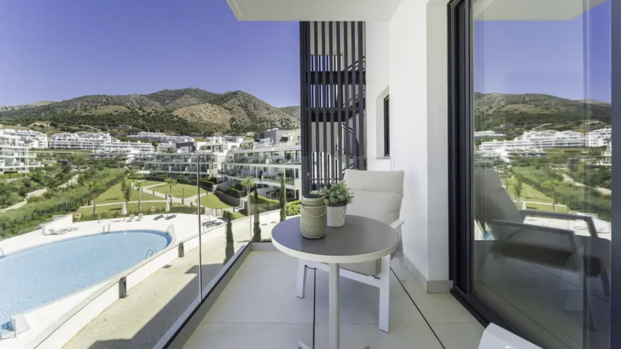 2 bedrooms penthouse for sale , Fuengirola, Spain No. 399 № 5