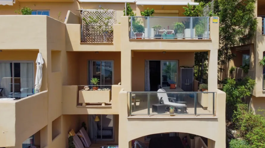 3 bedrooms apartment for sale , Estepona, Spain No. 473 № 5