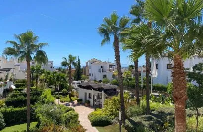 2 bedrooms apartment for sale , Estepona, Spain No. 433
