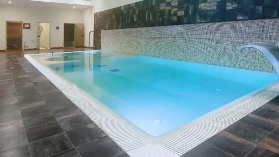 2 bedrooms apartment for sale , Estepona, Spain No. 447 № 2