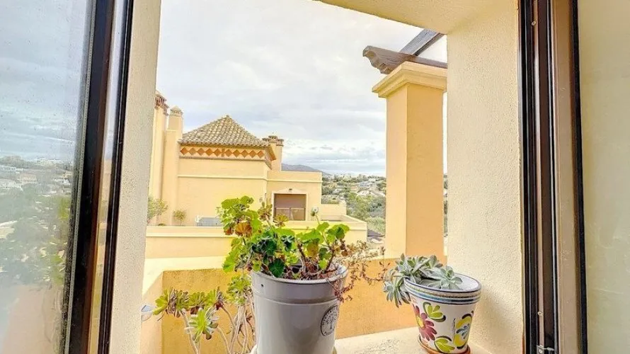 3 bedrooms duplex for sale , Estepona, Spain No. 497 № 16