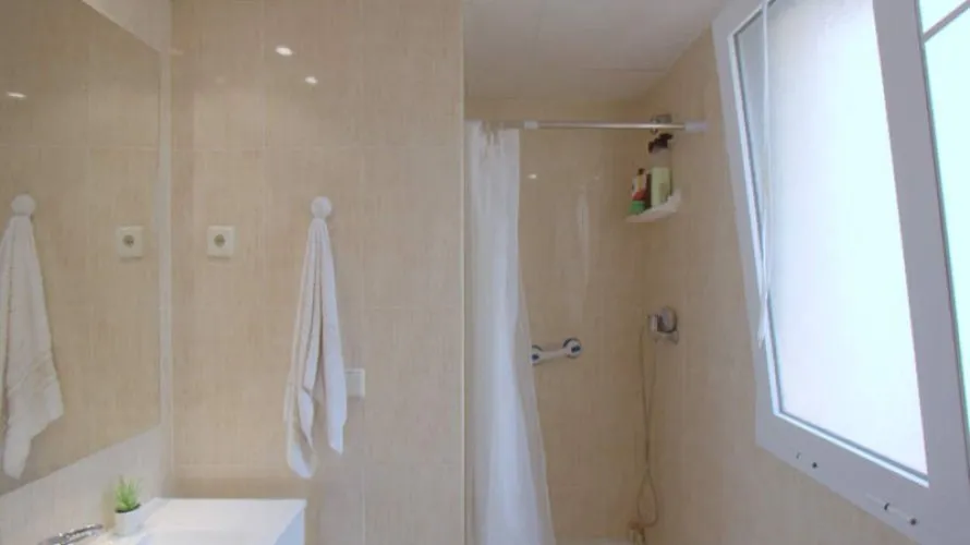 2 bedrooms apartment for sale , Manilva, Spain No. 443 № 2