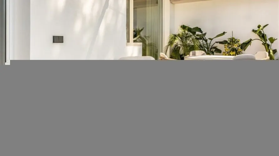 3 bedrooms duplex for sale , La Quinta, Spain No. 550 № 5