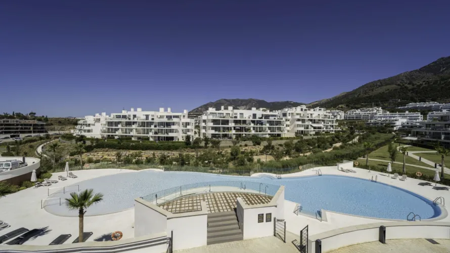 2 bedrooms penthouse for sale , Fuengirola, Spain No. 399 № 7