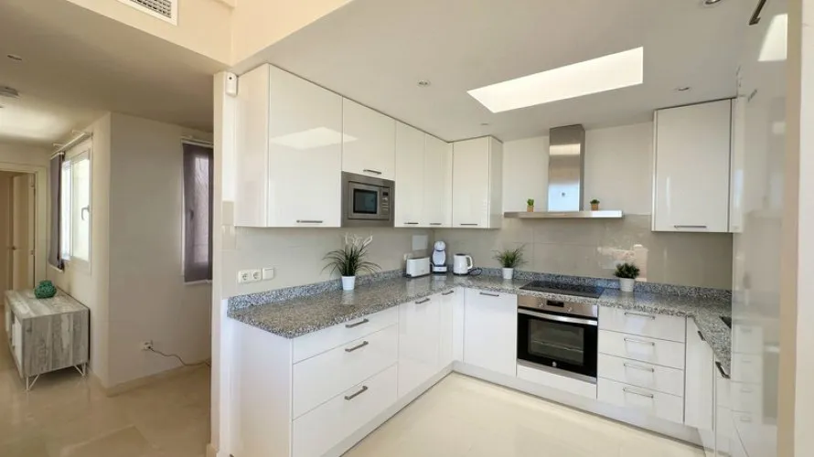 2 bedrooms penthouse for sale , Casares, Spain No. 555 № 24