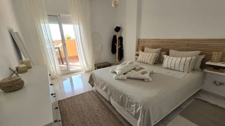 2 bedrooms apartment for sale , Marbella, Spain No. 727 № 6