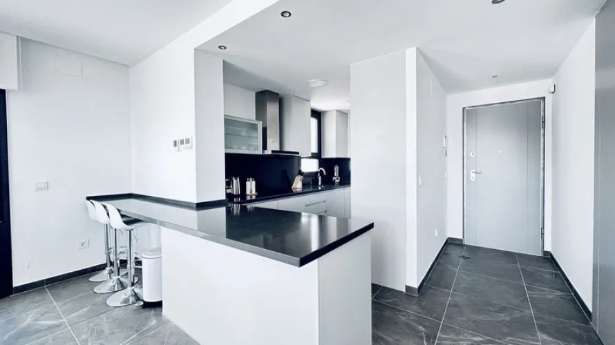 3 bedrooms penthouse for sale , Estepona, Spain No. 526 № 6