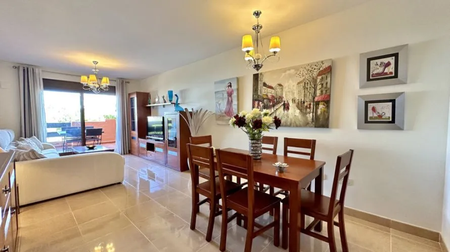 2 bedrooms apartment for sale , Estepona, Spain No. 282 № 2
